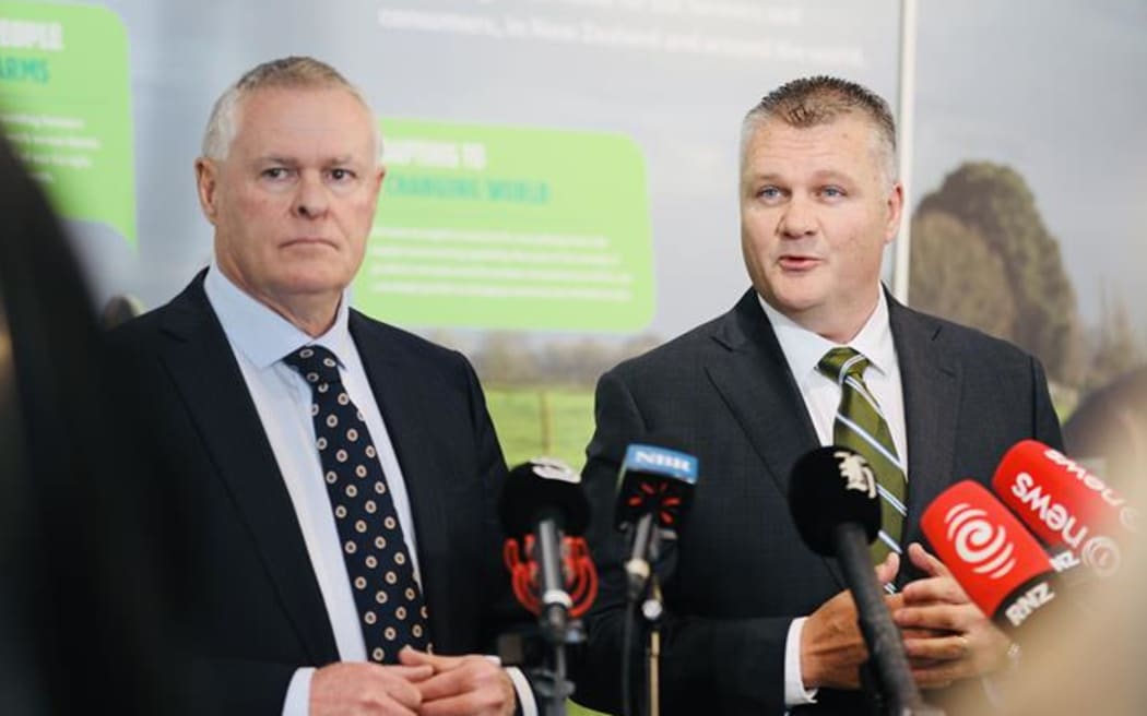 Fonterra chairman Peter McBride (left) and Fonterra chief executive Miles Hurrell.