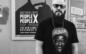 Matthew J Ruys