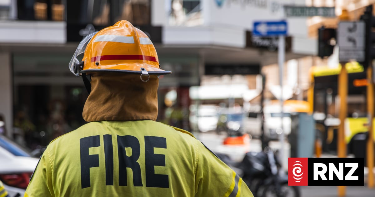 New Zealand sending firefighters to help battle US wildfires