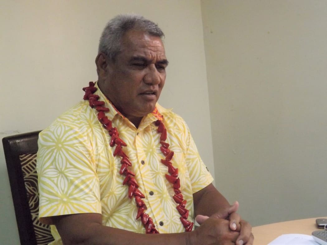 Education Minister, Loau Keneti Sio