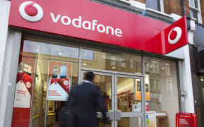 vodafone store