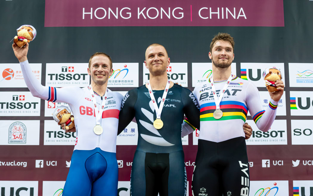 Picture by Alex Whitehead/SWpix.com - 30/11/2019 - Cycling - Tissot UCI Track Cycling World Cup - Hong Kong Velodrome, Tseung Kwan O, Hong Kong - Callum Sanders of New Zealand wins Gold in the Men's Keirin final ahead of Great BritainÃ­s Jason Kenny and Beat CyclingÃ­s Matthijs BÂ¸chli.