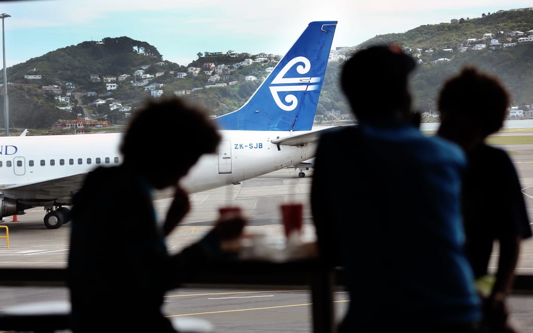 20131008. Photo Diego Opatowski / Radio NZ. Generic airport photos. 
  Air New Zealand plane.