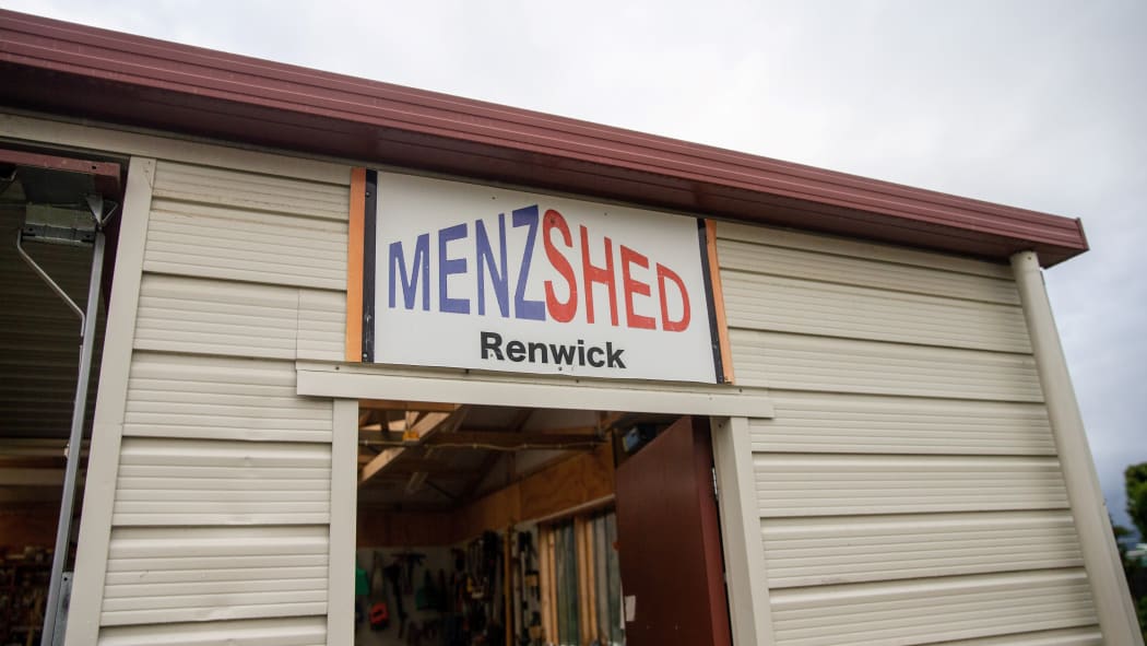 Renwick Menz Shed says the proceeds raised from its bin lids will go towards Alzheimer's Marlborough.