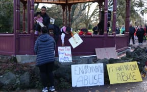 Hikoi in central Auckland for Dome Valley which is north of Auckland
