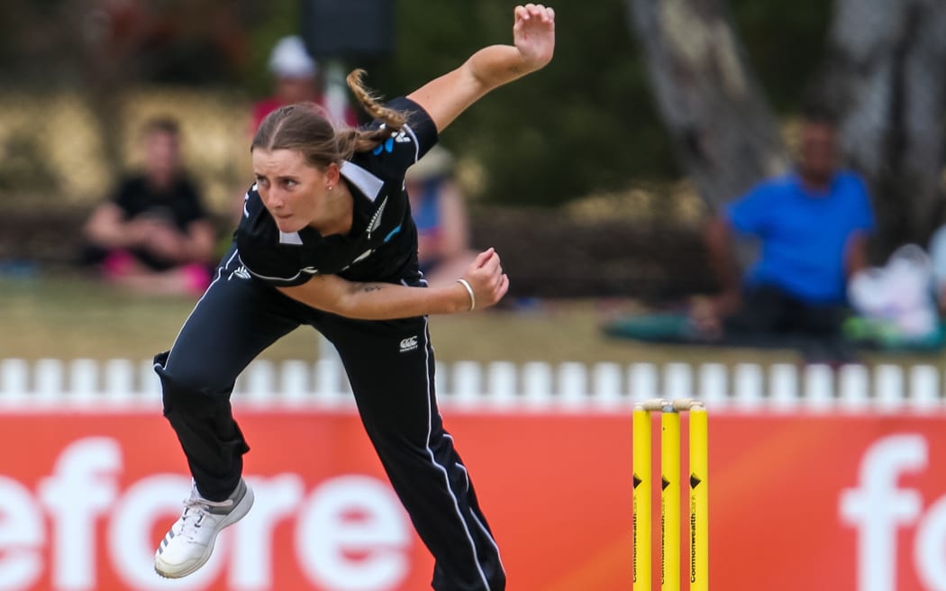 Rosemary Mair bowling during the 3rd Commonwealth Bank Womenâs ODI cricket match between New Zealand White Ferns and Australia at Junction Oval Melbourne Australia. Sunday 3rd March 2019. Copyright Photo. Brendon Ratnayake / www.photosport.nz