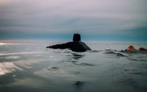 Paddling out, Raglan