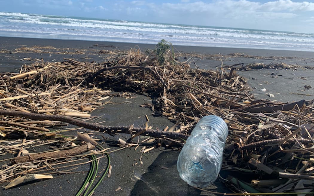 Plastic polluting beach