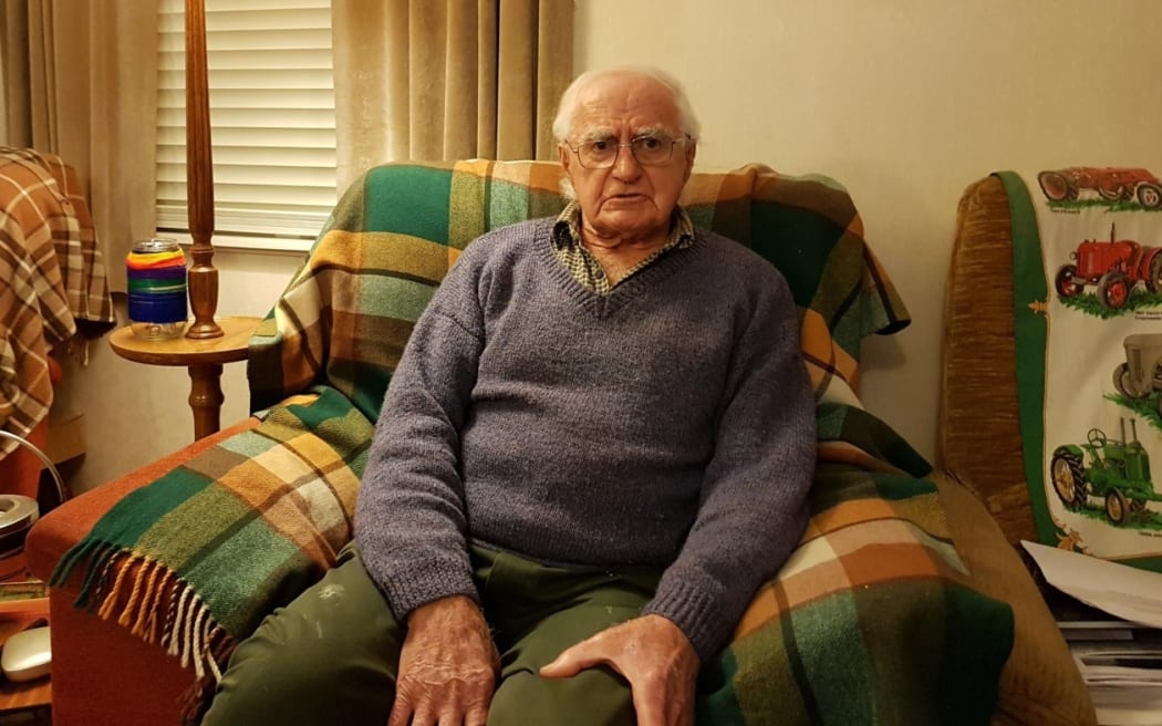 Graham Pearce saw the crash, and said both planes were spinning and hit the ground at the same time, starting a fire.
