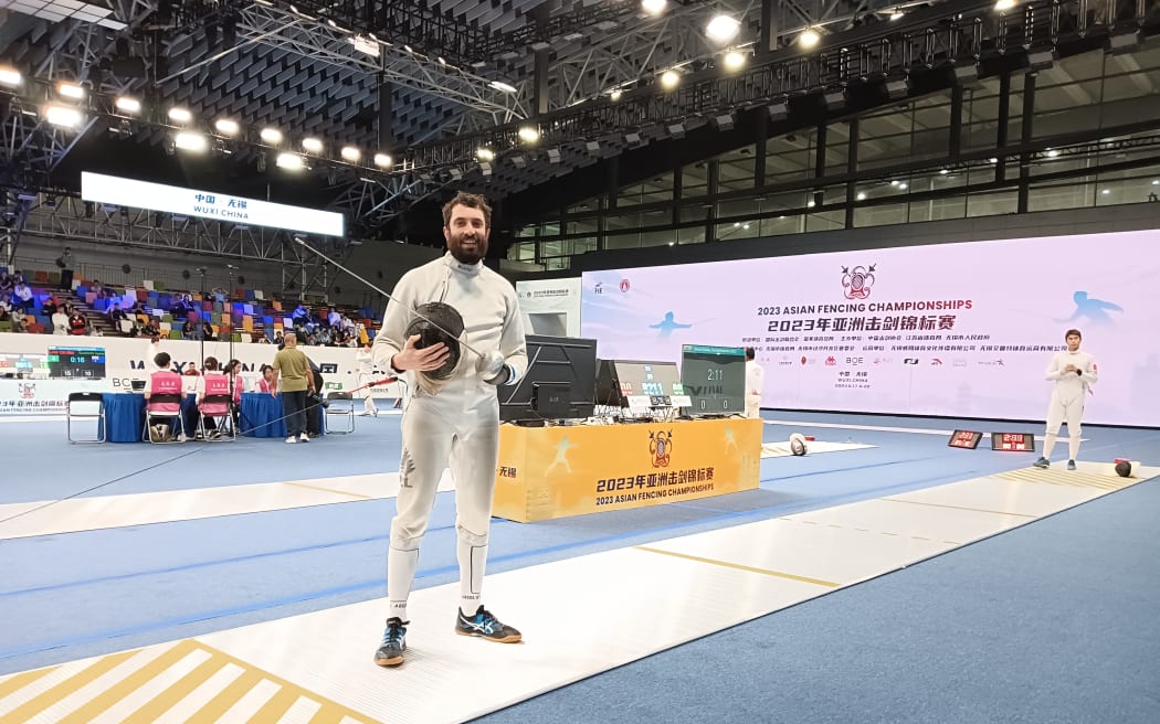 Kiwi scientist and champion épée-fencer Dr Matt Baker.