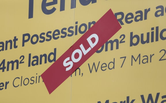 Sold sign Housing generic