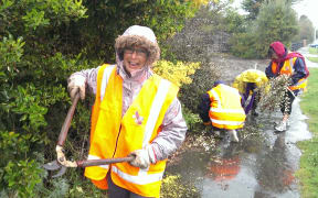 Brooklands residents take part in the cleanup.