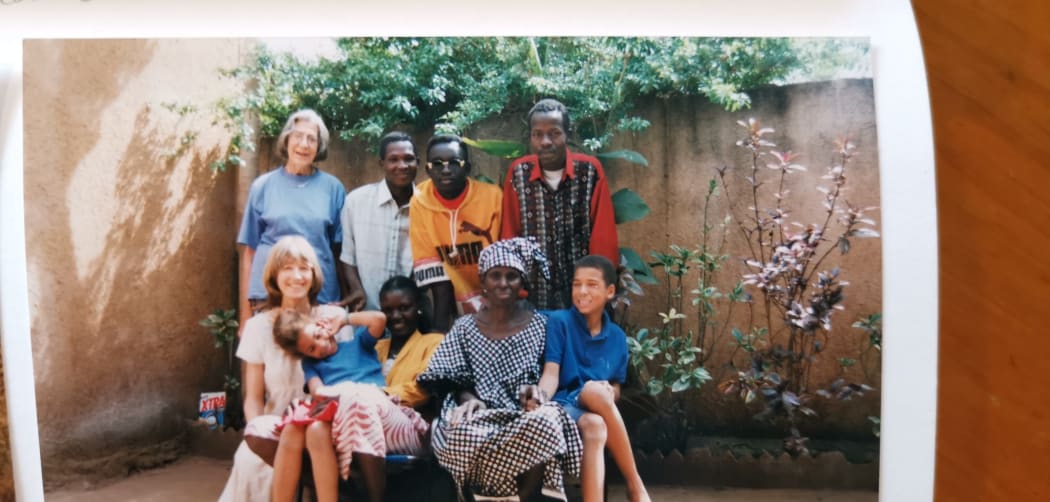 Boubacar, Jenny, their children and extended family in Mali in the 90s