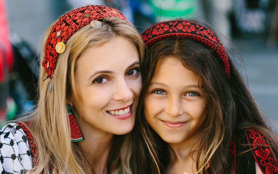 Aucklander Minas Al-Ansari and her daughter Maya.