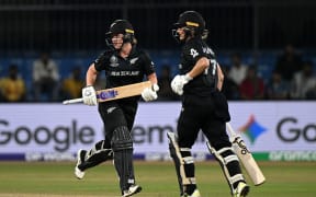 Brooke Halliday and Sophie Devine of the White Ferns.