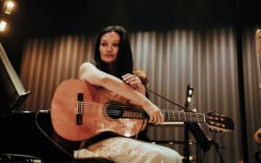 Red Sunset is an exciting new release from an artist Kiwis know and love.