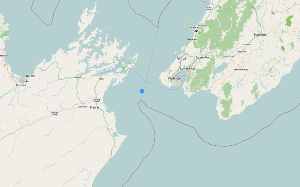 A 4.1 magnitude earthquake has hit 30km west of Wellington at a depth of 50km.