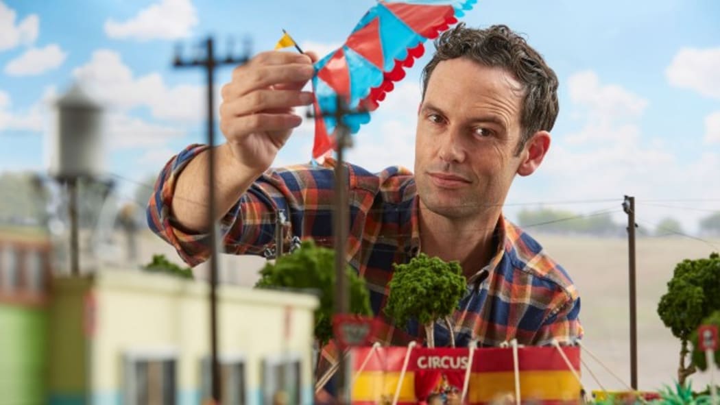 Circus attendee and amateur investigator Kent Briggs