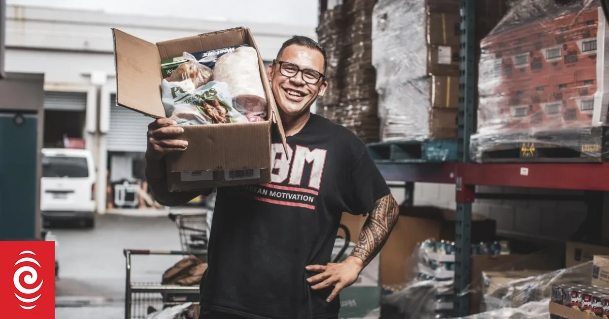 TV presenter's foodbank cuts 500 families as times get tough - Vimarsana News