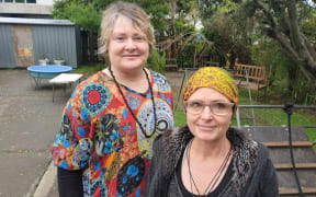 Ann-Marie Day and Catherine Vaughan at Newtown Kindergarten.