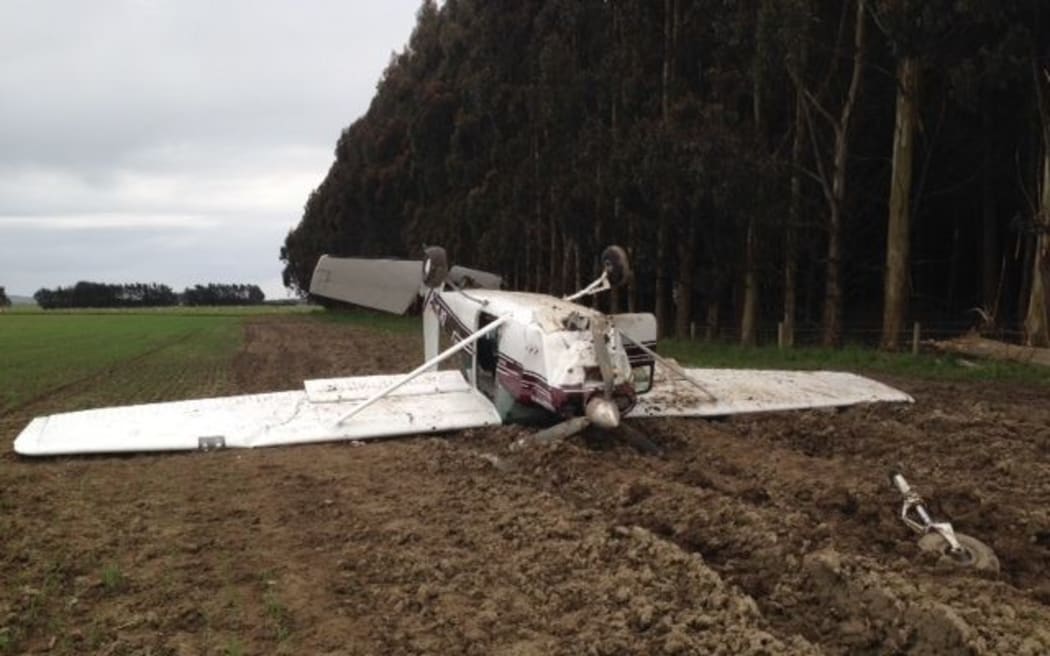 The Cessna 182 hit a fence before flipping onto its roof while attempting to take off.