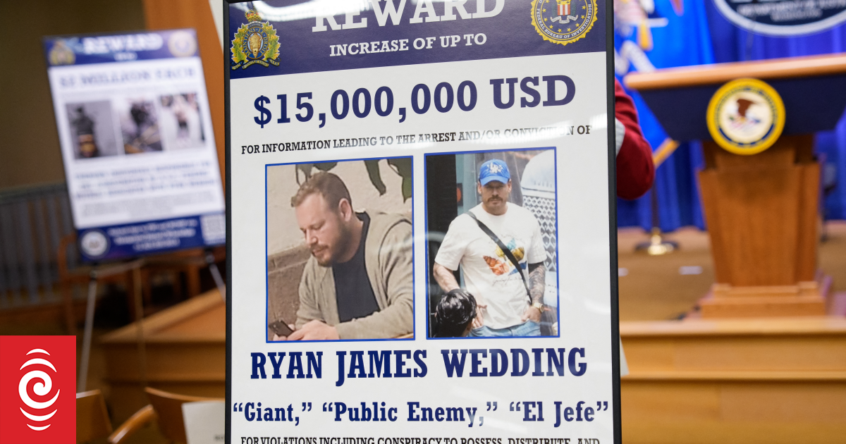 Federal officials unveil more charges against the former Olympic snowboarder accused of running international drug ring