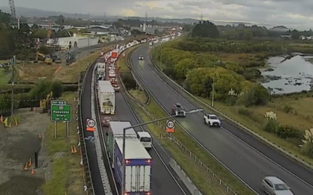 Traffic backed up on SH1 northbound near Drury.