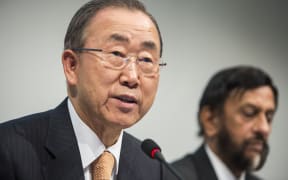 UN Secretary-General Ban Ki-Moon (left) and IPCC Chairman Rajendra Pachauri at the report's launch in Copenhagen.