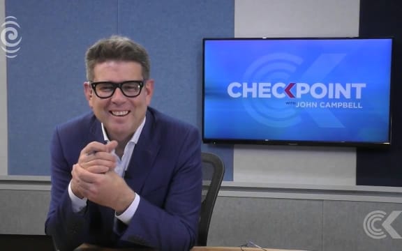 Taumarunui farmer pens Valentine's poem To Rhonda: RNZ Checkpoint