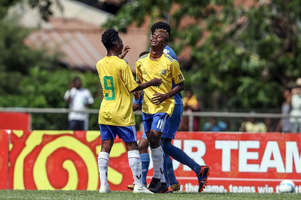 Chris Satu in action for Solomon Islands Under 17s.