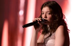 Lorde performs at Coachella 2017.