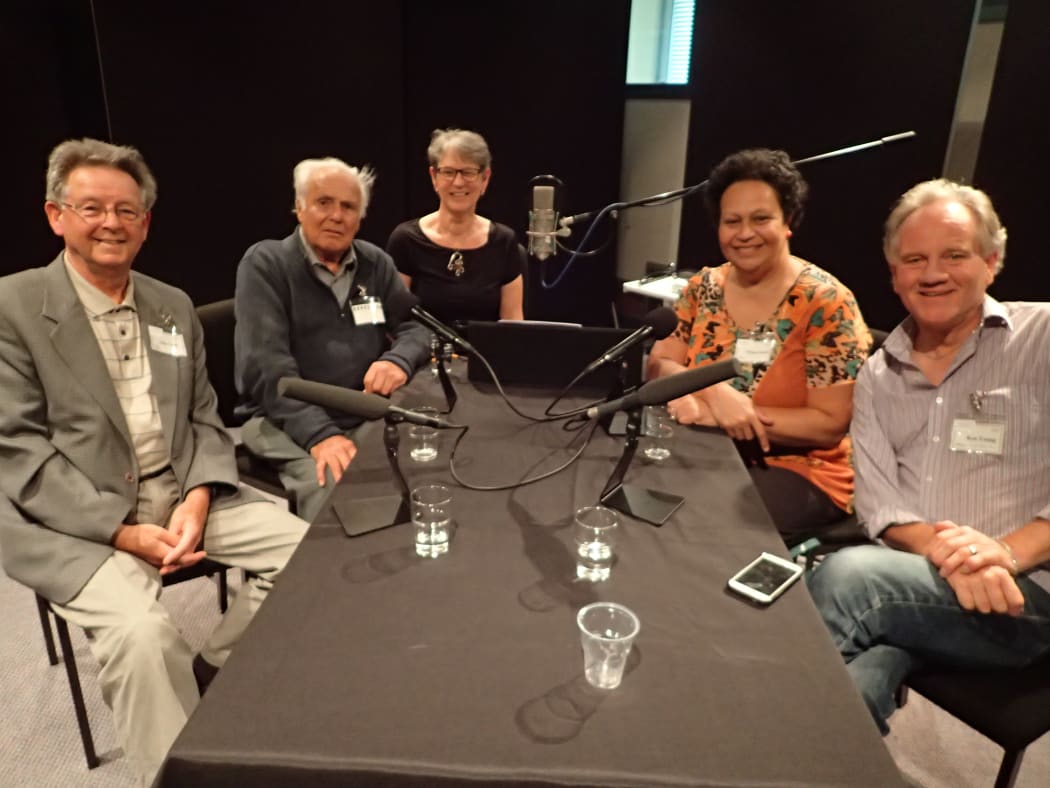 Former NZSO players (l-r) Alan Gold, Farquhar Wilkinson (Eva Radich); Wilma Smith and Kenneth Young