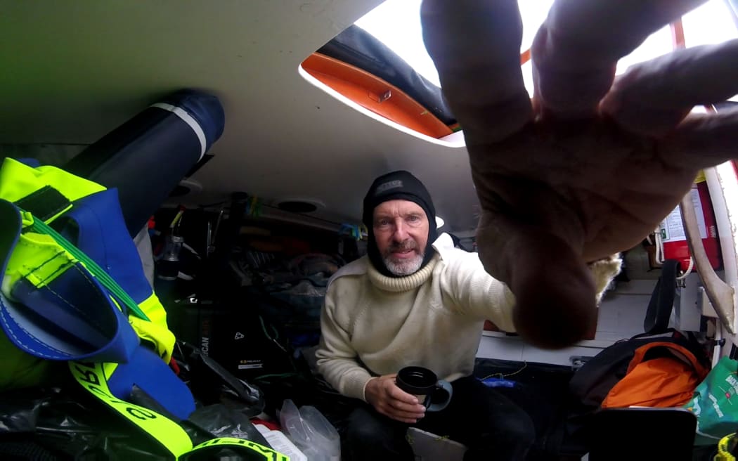 Fagan Solo sailing