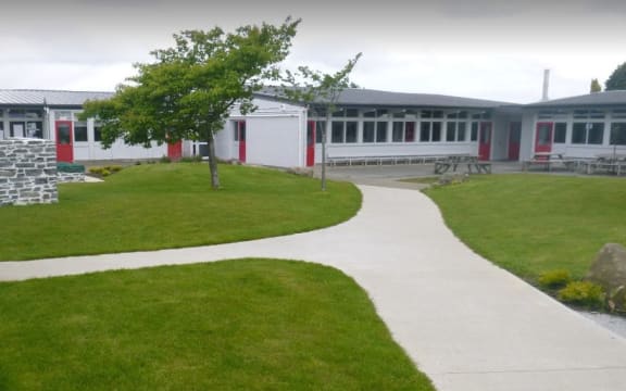 Ruru Specialist School