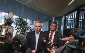 Tourism Minister Kelvin Davis has called a meeting with mayors from districts across the North and South Islands to discuss solutions to issues around freedom camping.