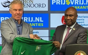 Wim Rijsbergen with Moses K. Mosé, Solomon Islands EU Ambassador.