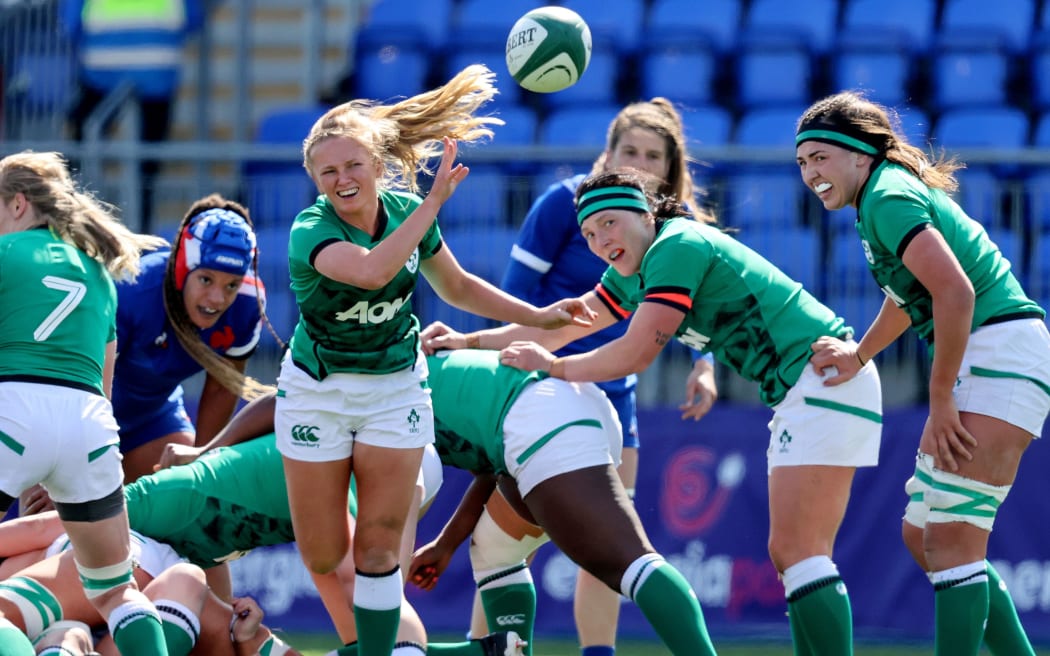 Irish women's rugby team to change to blue shorts RNZ News