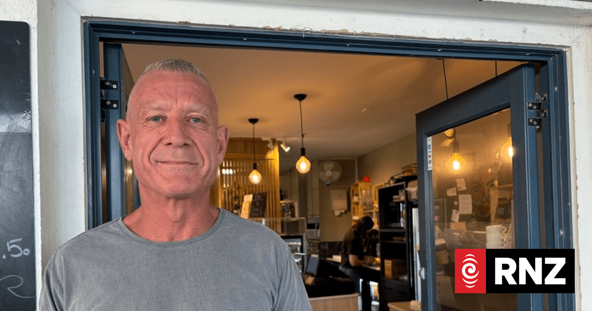 Businesses in Mount Maunganui reopen, thoughts remain with landslide victims