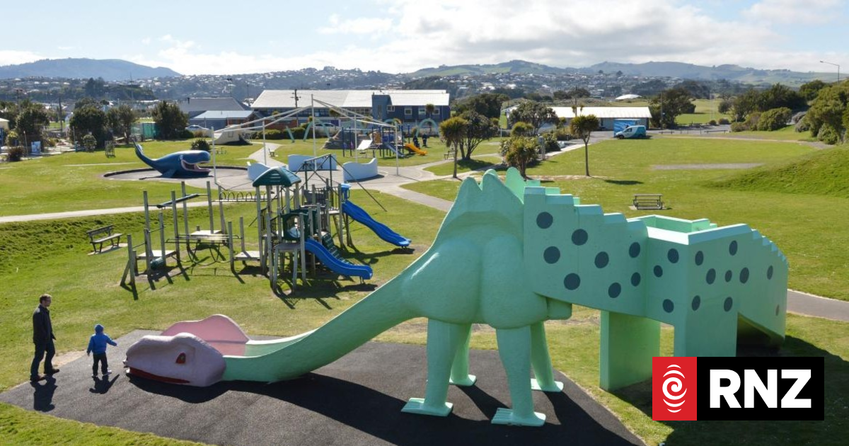 The fight to save Dunedin's dinosaur slide from extinction