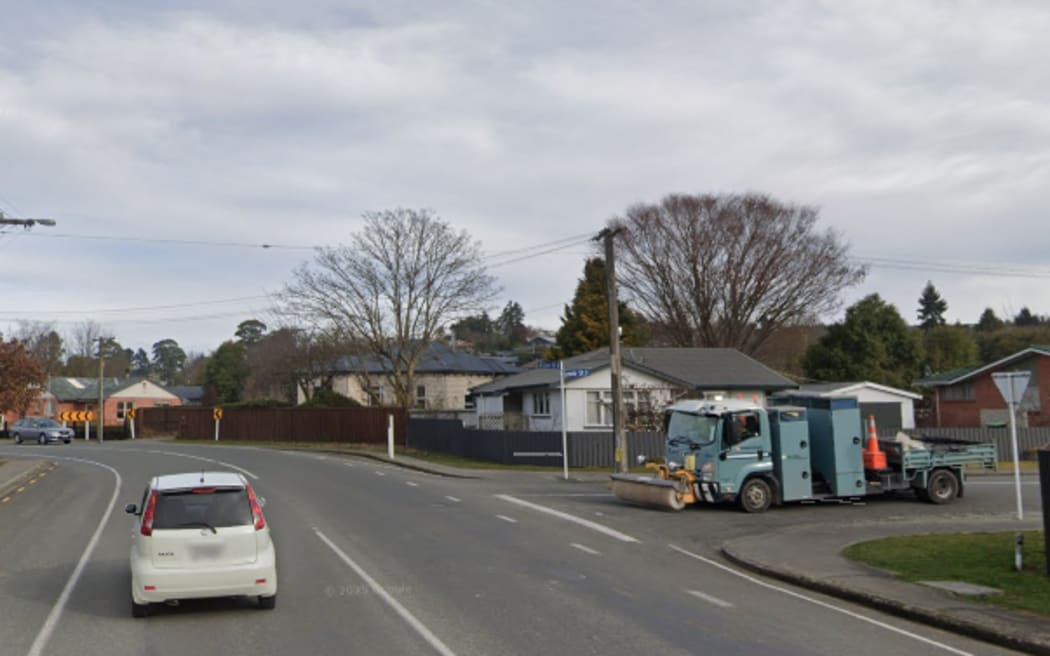 State Highway 79 intersection with Lewis Street.