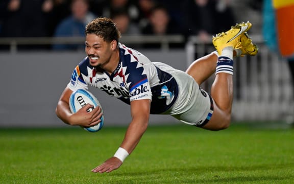 Blues player AJ Lam scores a try during Blues v Crusaders. Super Rugby Pacific, Eden Park, Auckland, New Zealand. Saturday 23 March 2024. © Photo credit: Andrew Cornaga / www.photosport.nz