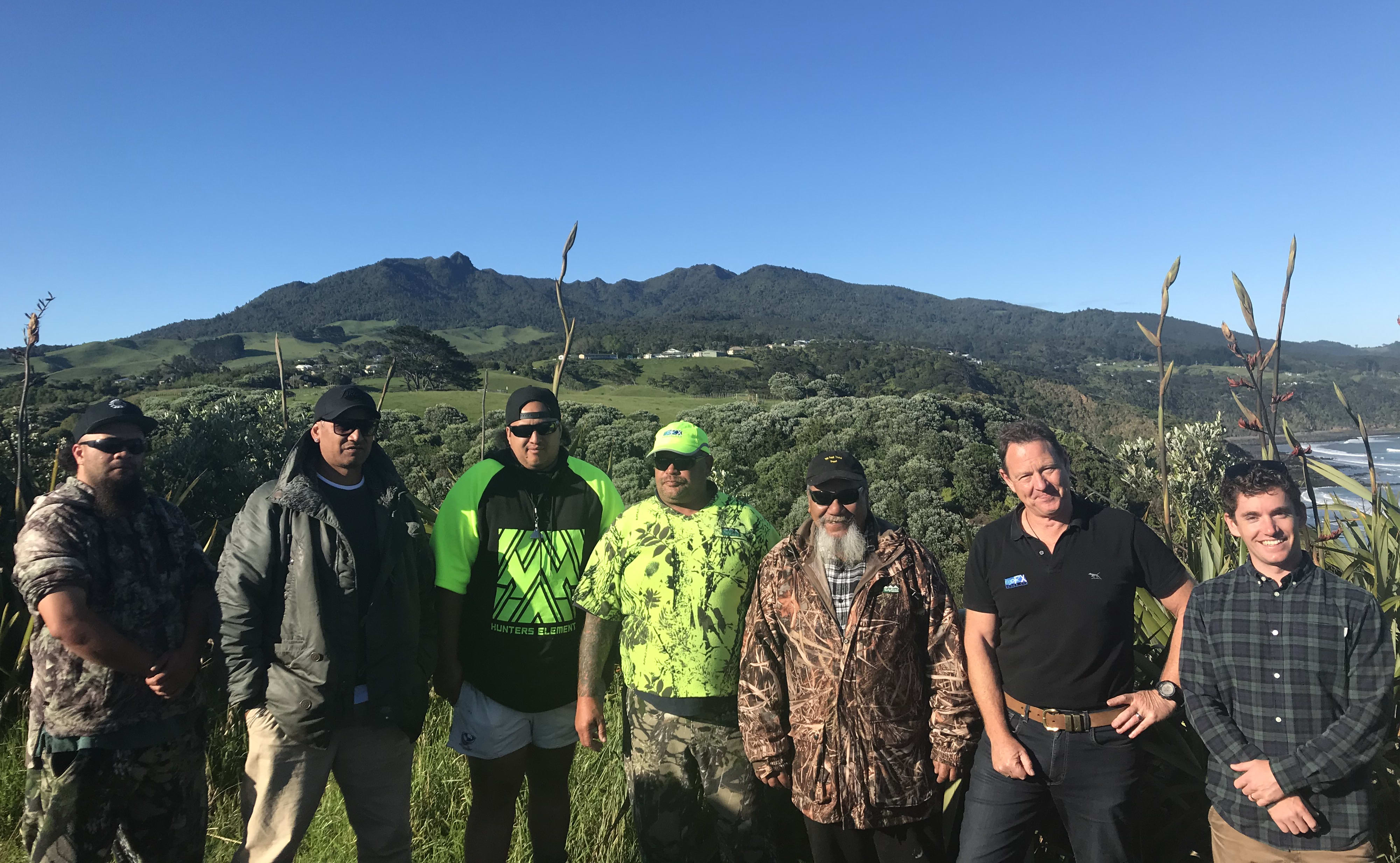 Te Iwi Tahi o Karioi possum control members