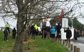 1080 protesters on Auckland's North Shore