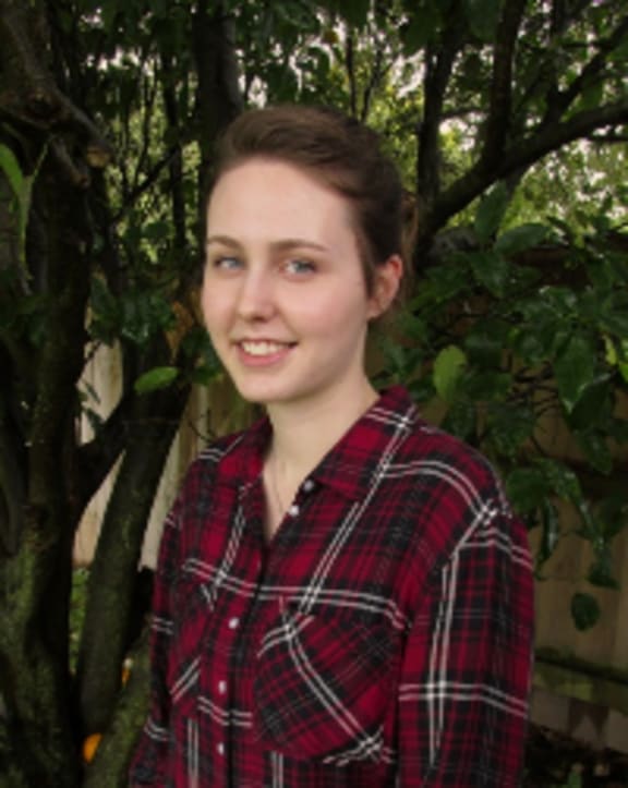 Illustrator Lael Chisholm