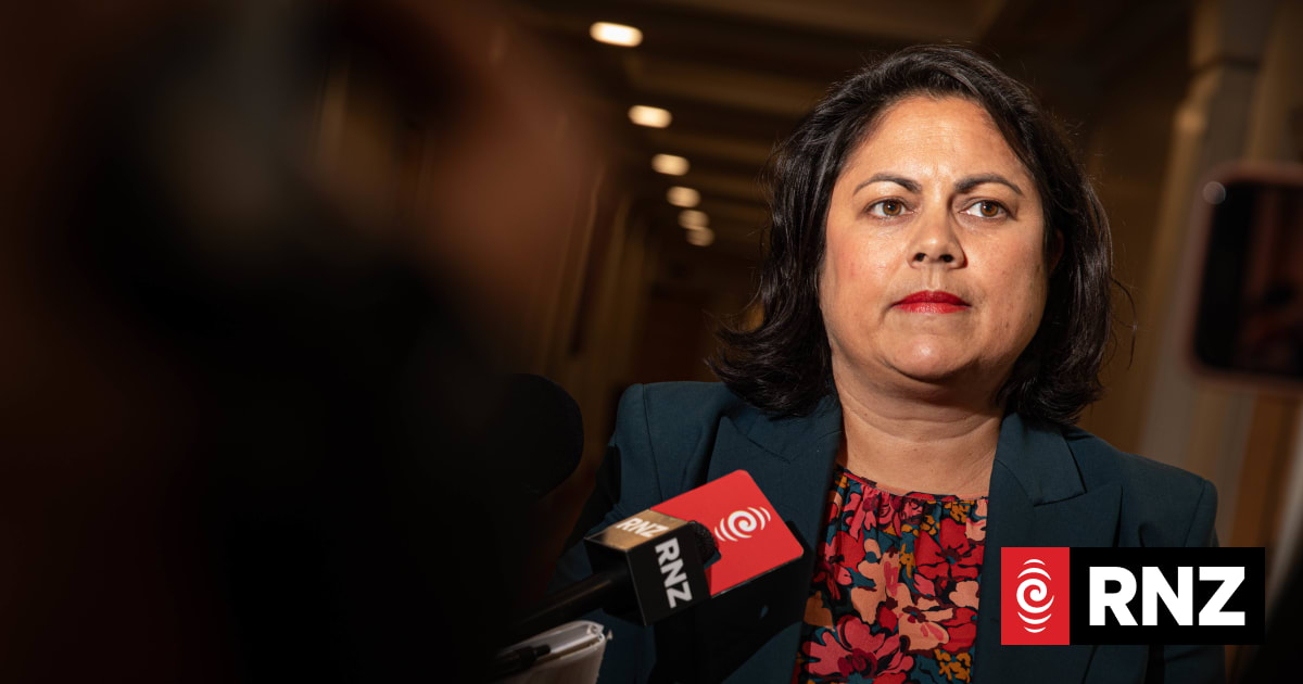 Labour promises to reinstate Smokefree Generation policy