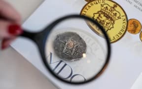 Coin collector Ian was scammed while trying to sell two rare pieces from his collection.