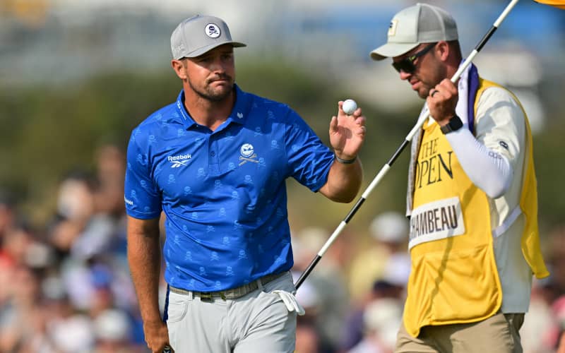 DeChambeau Penalized Two Strokes, Drops to Tie for Fifth