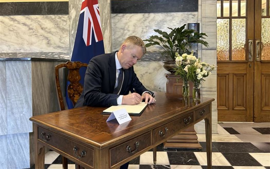 Labour leader Chris Hipkins signs the condolence book for former NZ Prime Minister Jim Bolger who died today, 15 October 2025.