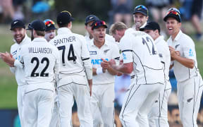 Black Caps, New Zealand cricket test team.