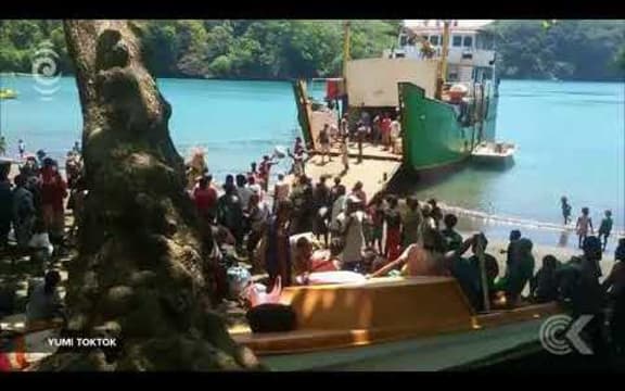 Mass evacuation from near eruption in Vanuatu